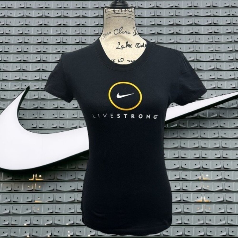 Vintage Nike Team "Livestrong" Black Yellow White Spellout Women's T-Shirt Small